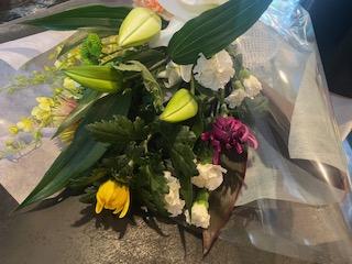 フローリストKTの３月の定休日は　繁忙期の為毎日営業致します。